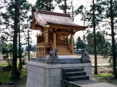 西番神社　本殿