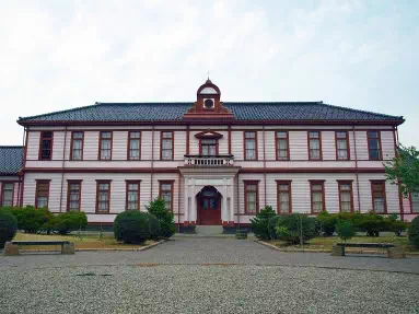 重要文化財　旧富山県立農学校本館保存修理工事